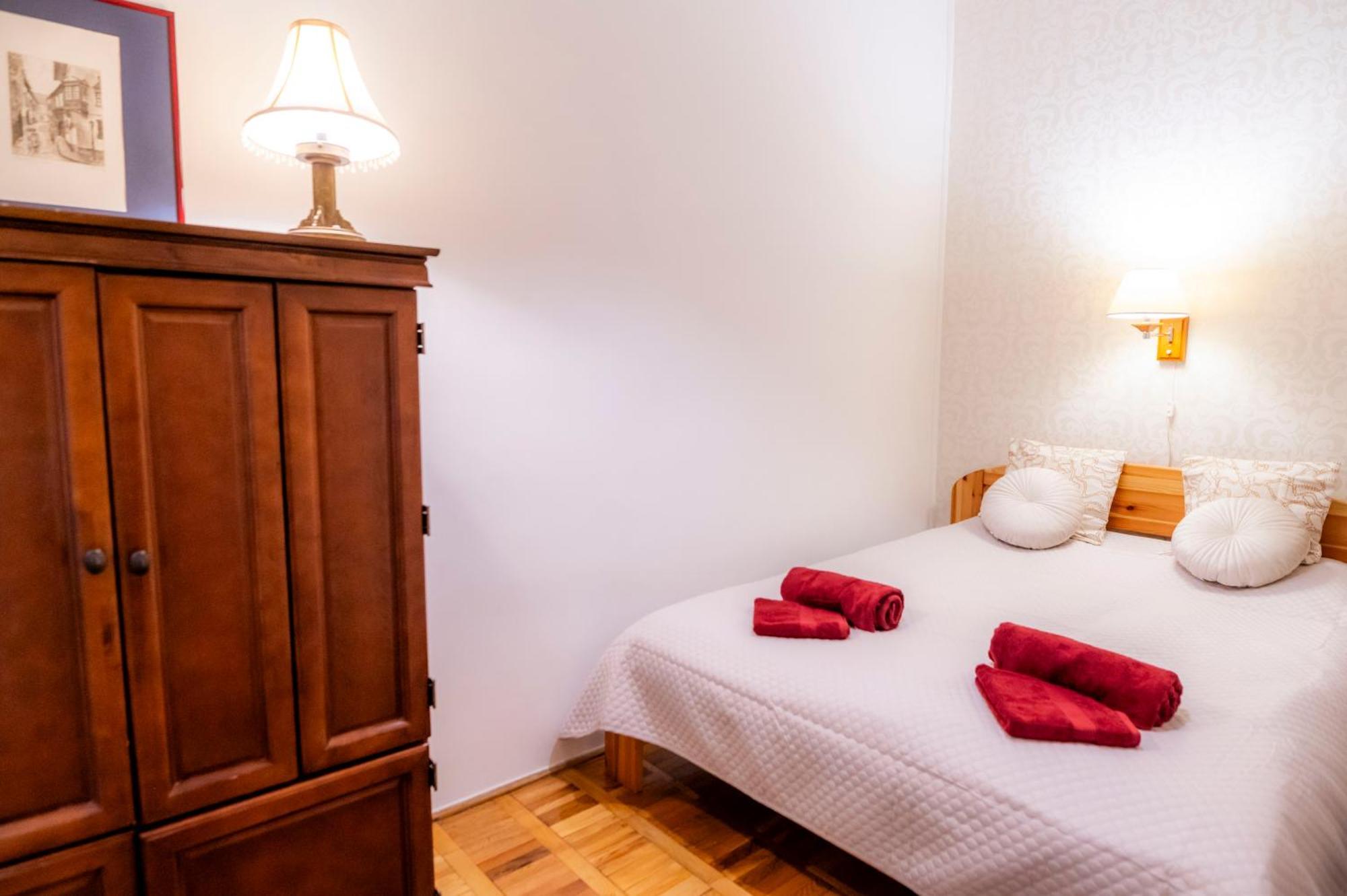 Charles Apartament *